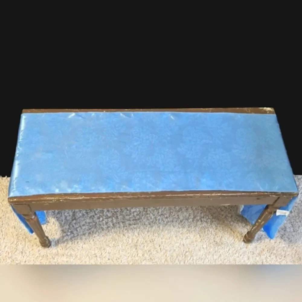 Vintage Set of blue silk floral table runner with 1 matching square